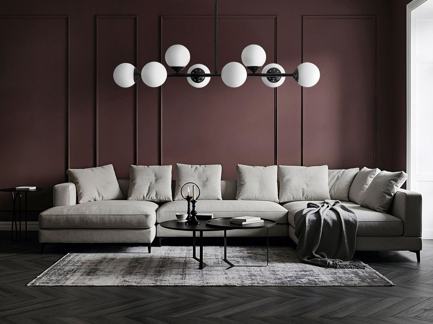 Černé závěsné světlo na trubici s bílými skleněnými stínidly - FINO - Lampit obrázek 4