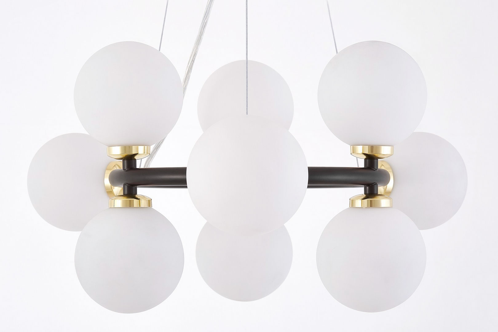 Černo-zlatý, elegantní lustr, vícebodová závěsná lampa MARSIADA, bílá stínítka - Lumina Deco obrázek 4