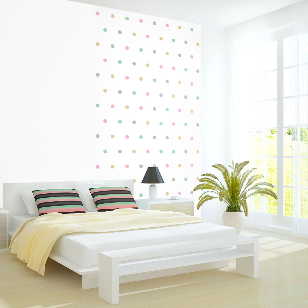 Tapeta s barevnými pastelovými puntíky, tečkami, polka dot 5 cm - Dekoori obrázek 2