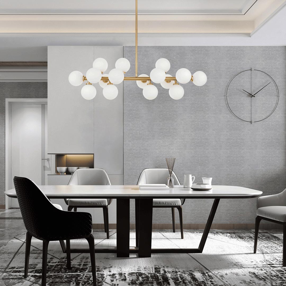Elegantní, mosazné, závěsné svítidlo PETRICA bílé stínidla skleněné koule - Lumina Deco obrázek 2