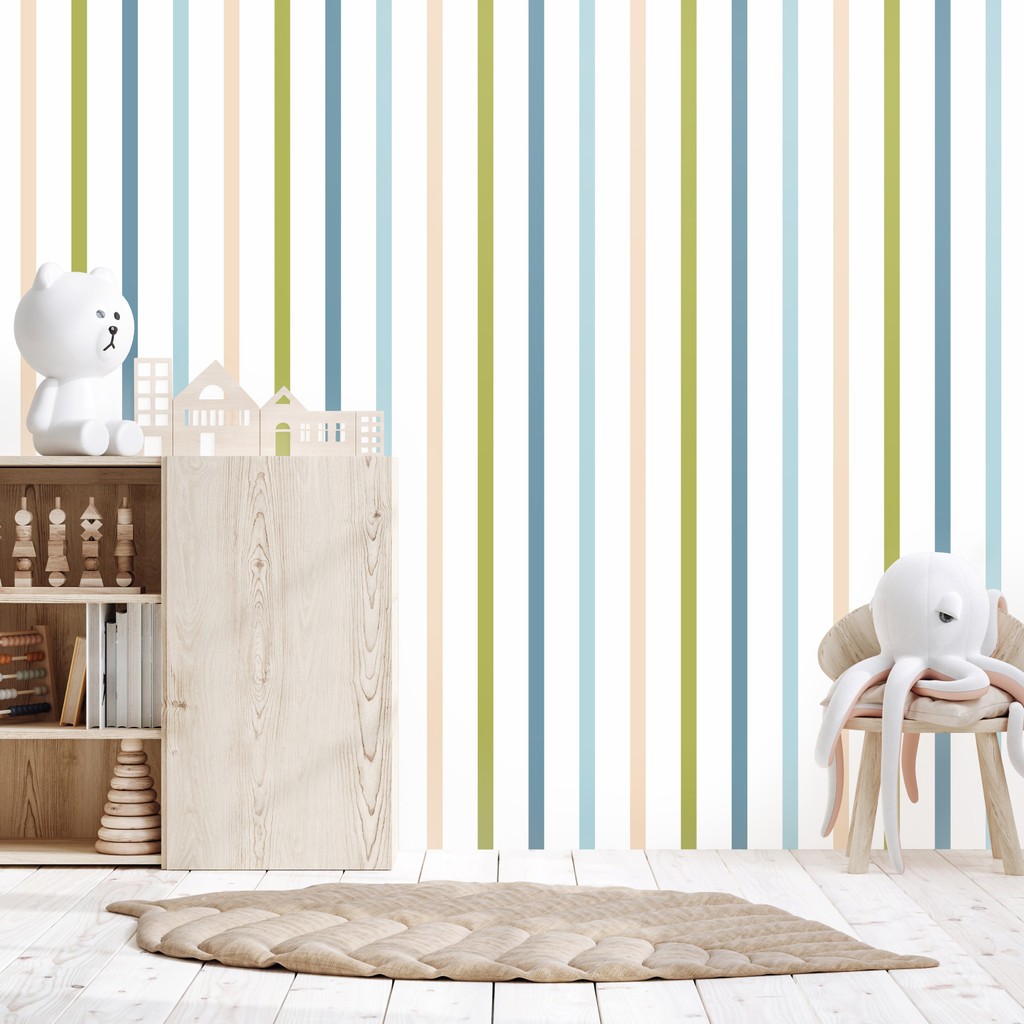 Dekorativní tapeta na stěnu s bílými, béžovými, zelenými a modrými svislými pruhy, do ložnice nebo dětského pokoje - Dekoori obrázek 2