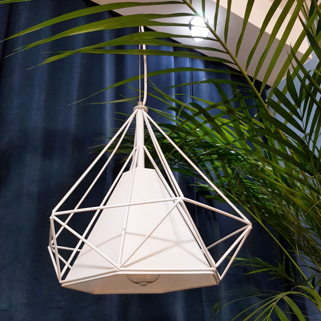 Bílá diamantová závěsná lampa FORTI moderní skandinávská do podkroví - Lumina Deco obrázek 4