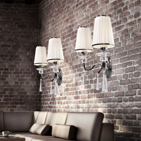 Křišťálové nástěnné svítidlo FEDERRICA W2 chromovaný rám, dvě bílá stínidla