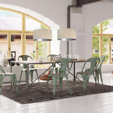 Béžové závěsné svítidlo s válcovým velurovým stínidlem se stříbrným vnitřkem NIGELLA