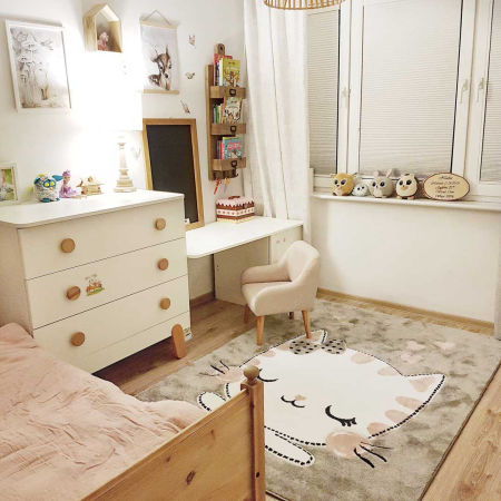 Měkký dětský koberec: kočka, kotě, šedý-bílý-růžový pro holčičku - PETIT KITTY