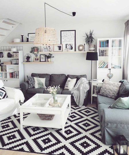 Moderní geometrický koberec s černými čtverci SKETCH designový