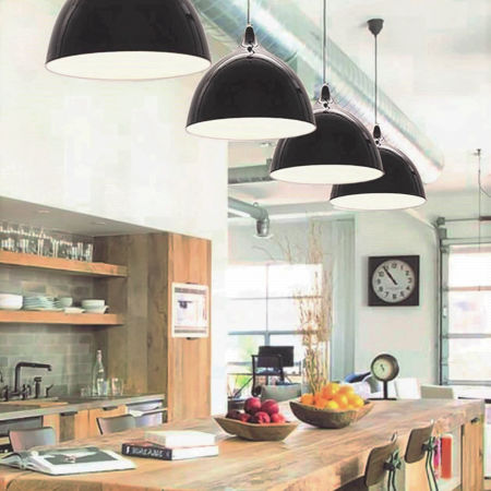 Moderní černá závěsná lampa VITTORIO kovová lesklá