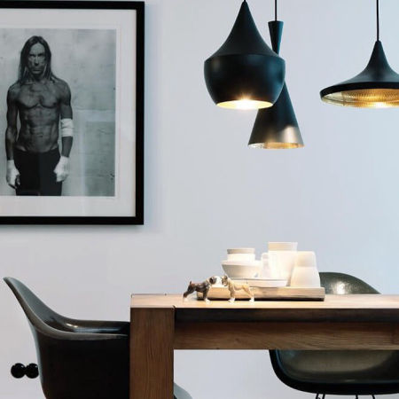 Elegantní moderní lustr, závěsná lampa FOGGI W3 trojitá, černá, kovová, zlatá vevnitř