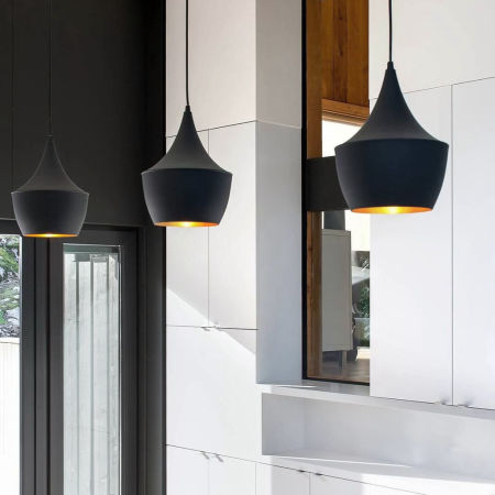 Černá loftová závěsná lampa FOGGI 12B kulatá vevnitř zlatá