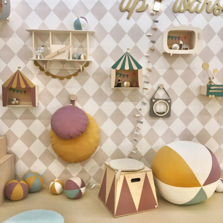 Tapeta s kosočtverci, diamanty bílými a béžovými