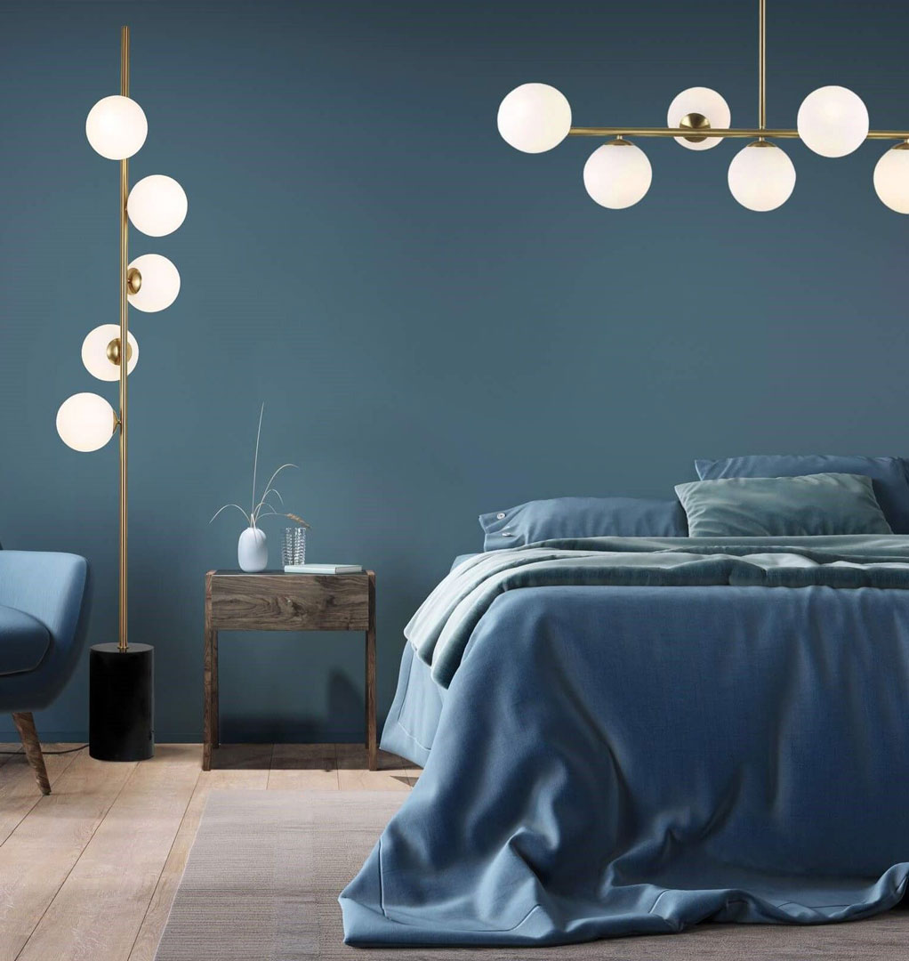Moderní mosazný lustr FREDICA W7, skleněná stínítka - Lumina Deco obrázek 4